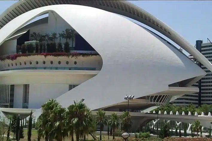 ciudad de las artes y la ciencias de valencia