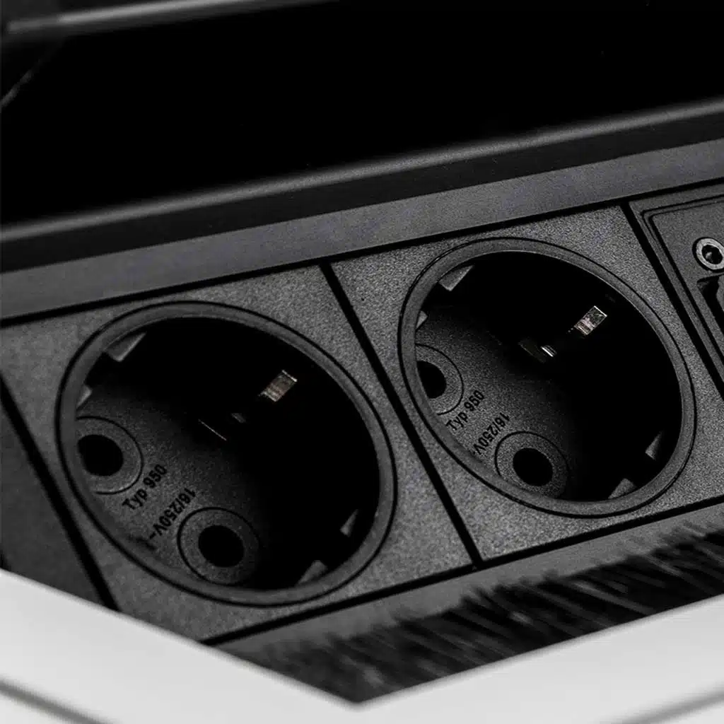 enchufe FlipTop Push detalle
