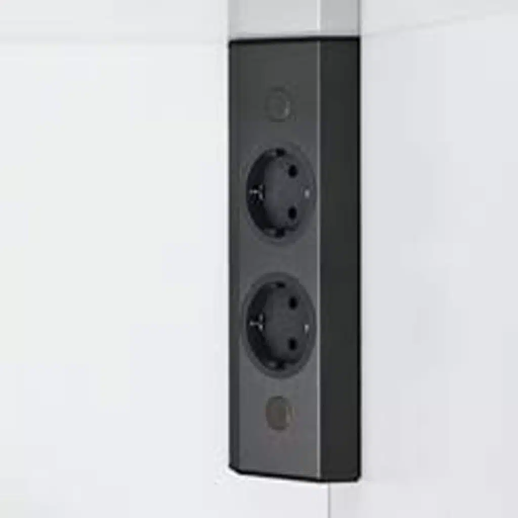 Enchufe de superficie DUALITY BLACK con dos enchufes - Imagen 2